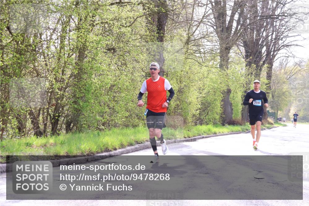 12.04.2026 - 45. Internationalen Wilhelmsburger Insellauf Yannick Fuchs http://msf.ph/oto/9478268 12.04.2026 10:15:24 Laufen 2595 meine-sportfotos.de