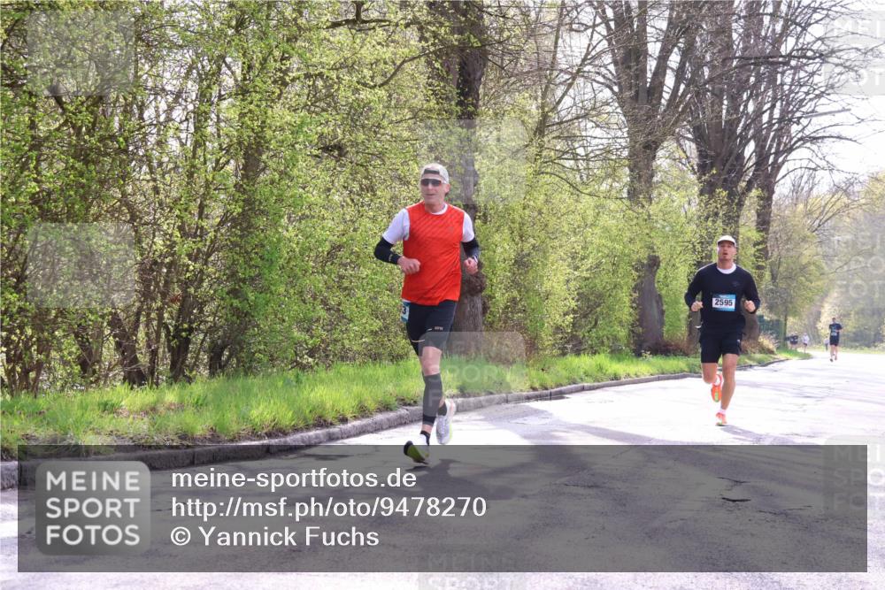 12.04.2026 - 45. Internationalen Wilhelmsburger Insellauf Yannick Fuchs http://msf.ph/oto/9478270 12.04.2026 10:15:25 Laufen 2595 meine-sportfotos.de