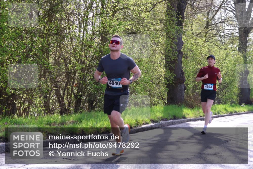 12.04.2026 - 45. Internationalen Wilhelmsburger Insellauf Yannick Fuchs http://msf.ph/oto/9478292 12.04.2026 10:29:03 Laufen  meine-sportfotos.de