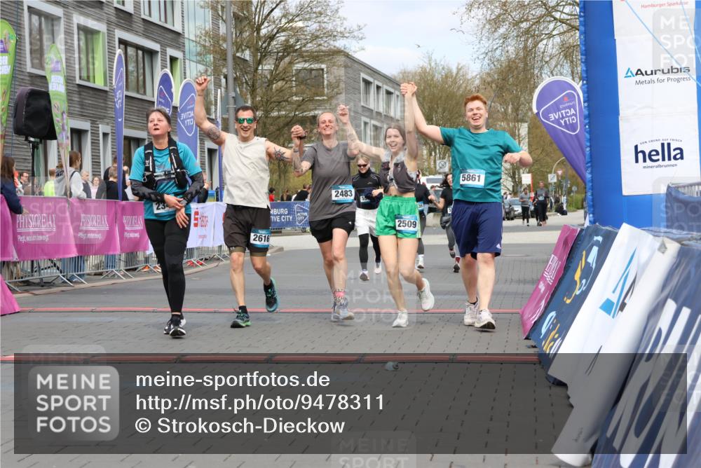 12.04.2026 - 45. Internationalen Wilhelmsburger Insellauf Strokosch-Dieckow http://msf.ph/oto/9478311 12.04.2026 13:29:48 Ziel 2650, 2340, 5861, 2509, 2483, 2616, 5535, 5536, 5539 meine-sportfotos.de