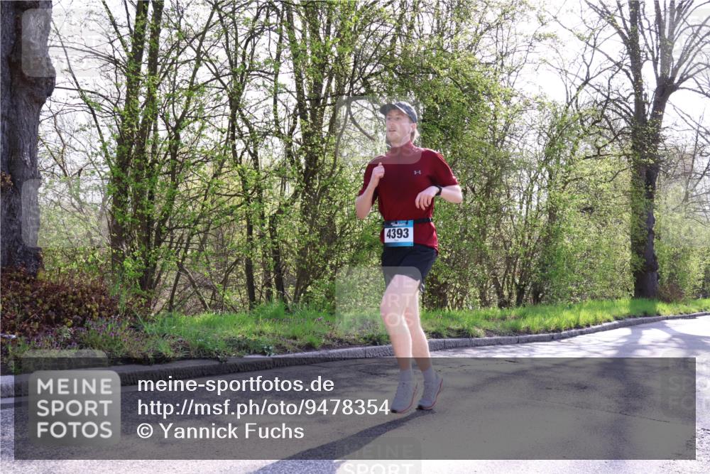 12.04.2026 - 45. Internationalen Wilhelmsburger Insellauf Yannick Fuchs http://msf.ph/oto/9478354 12.04.2026 10:29:06 Laufen  meine-sportfotos.de