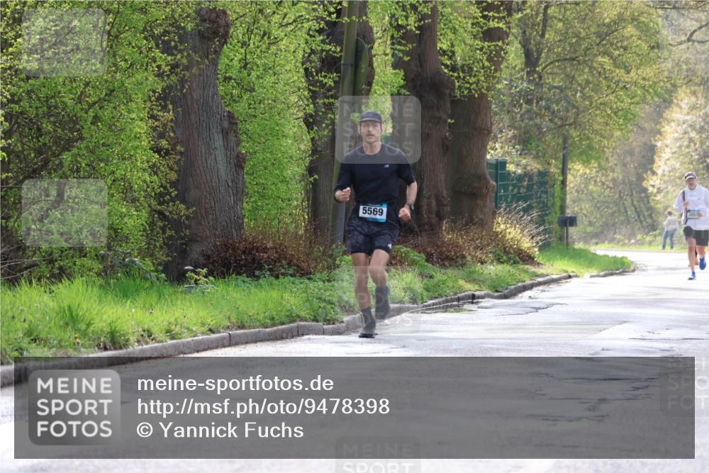 12.04.2026 - 45. Internationalen Wilhelmsburger Insellauf Yannick Fuchs http://msf.ph/oto/9478398 12.04.2026 10:15:47 Laufen 5569, 3559 meine-sportfotos.de