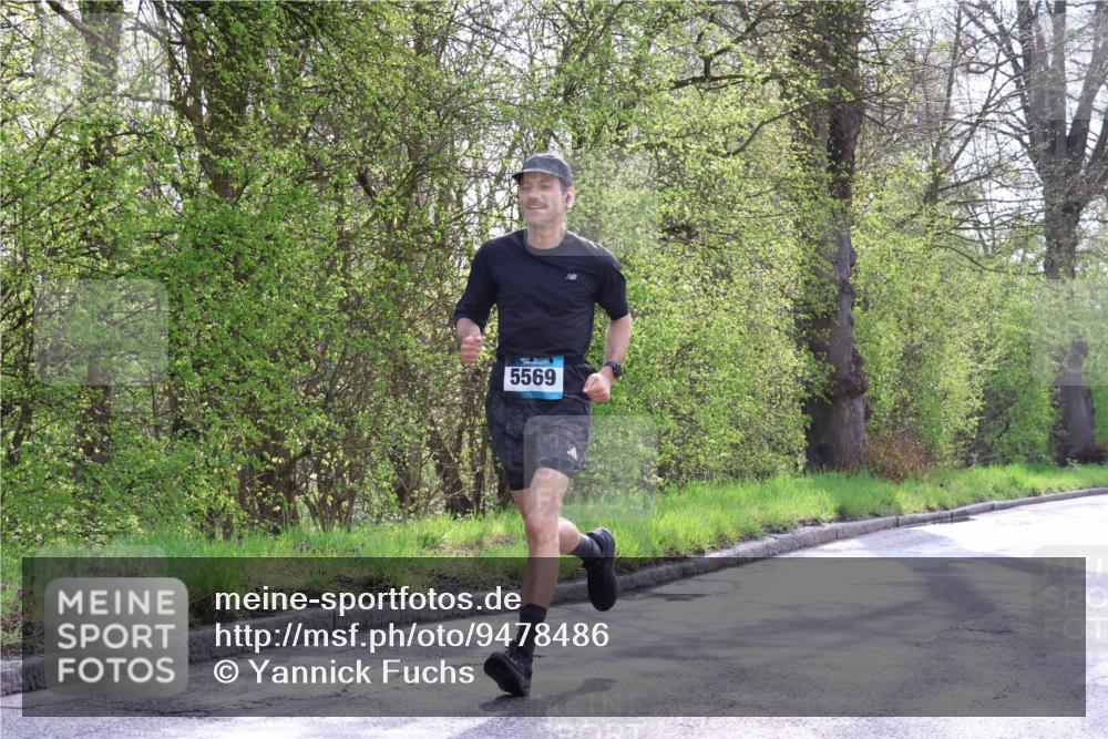 12.04.2026 - 45. Internationalen Wilhelmsburger Insellauf Yannick Fuchs http://msf.ph/oto/9478486 12.04.2026 10:15:55 Laufen 5569 meine-sportfotos.de