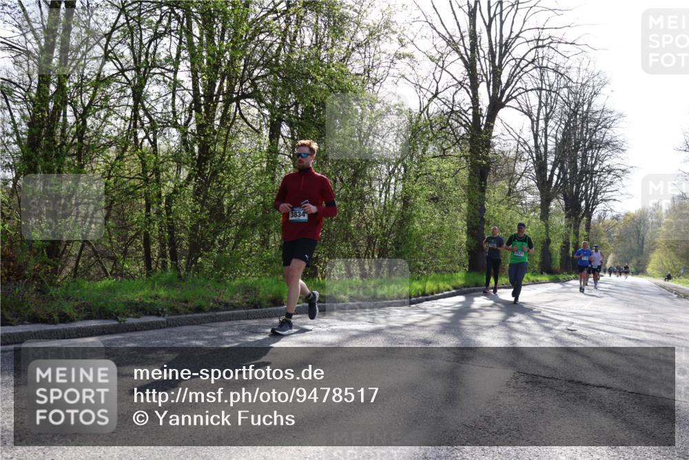 12.04.2026 - 45. Internationalen Wilhelmsburger Insellauf Yannick Fuchs http://msf.ph/oto/9478517 12.04.2026 10:29:16 Laufen  meine-sportfotos.de