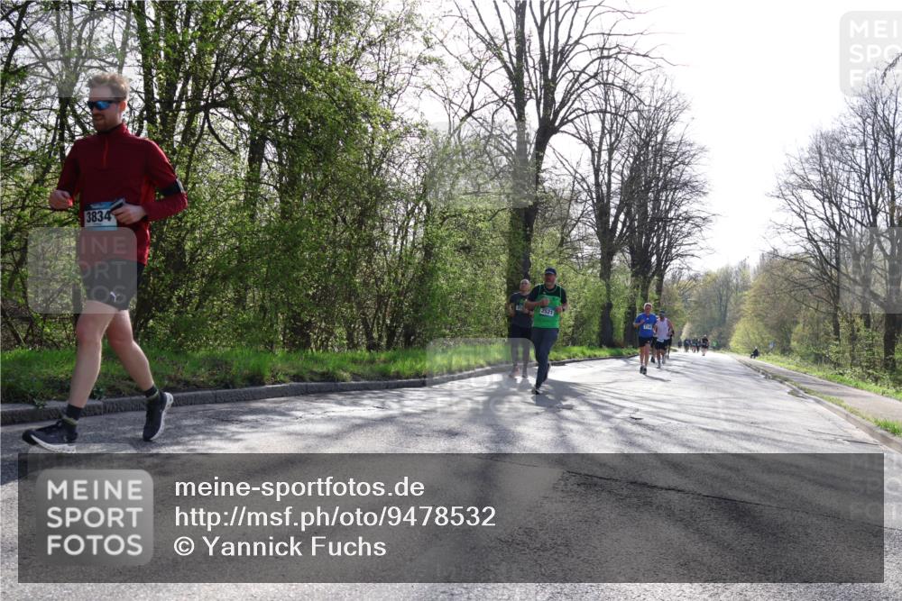 12.04.2026 - 45. Internationalen Wilhelmsburger Insellauf Yannick Fuchs http://msf.ph/oto/9478532 12.04.2026 10:29:16 Laufen  meine-sportfotos.de