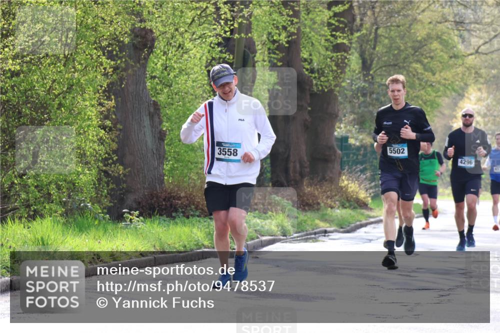 12.04.2026 - 45. Internationalen Wilhelmsburger Insellauf Yannick Fuchs http://msf.ph/oto/9478537 12.04.2026 10:16:00 Laufen 5502, 3558, 4296, 417 meine-sportfotos.de