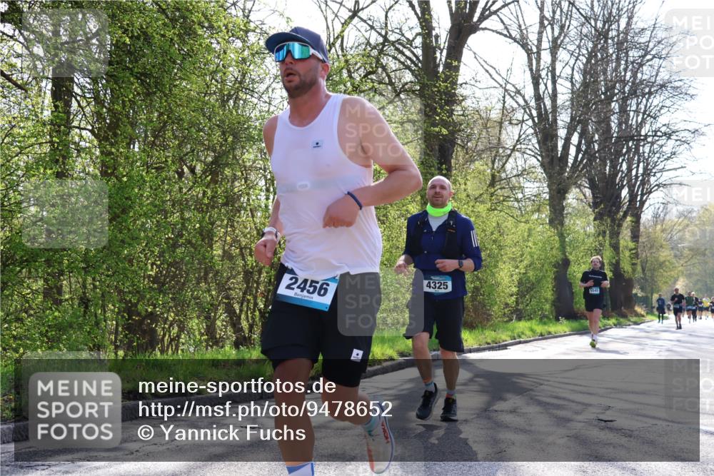 12.04.2026 - 45. Internationalen Wilhelmsburger Insellauf Yannick Fuchs http://msf.ph/oto/9478652 12.04.2026 10:29:23 Laufen  meine-sportfotos.de
