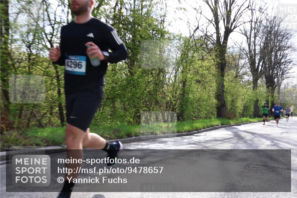 12.04.2026 - 45. Internationalen Wilhelmsburger Insellauf Yannick Fuchs http://msf.ph/oto/9478657 12.04.2026 10:16:10 Laufen 4296 meine-sportfotos.de
