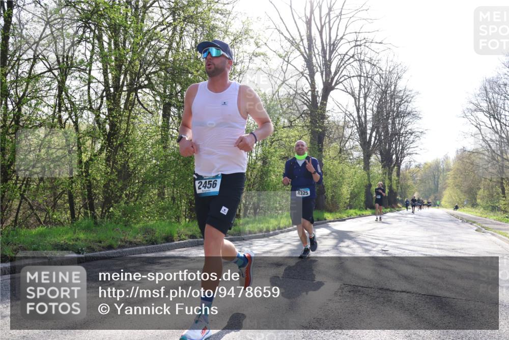 12.04.2026 - 45. Internationalen Wilhelmsburger Insellauf Yannick Fuchs http://msf.ph/oto/9478659 12.04.2026 10:29:23 Laufen  meine-sportfotos.de