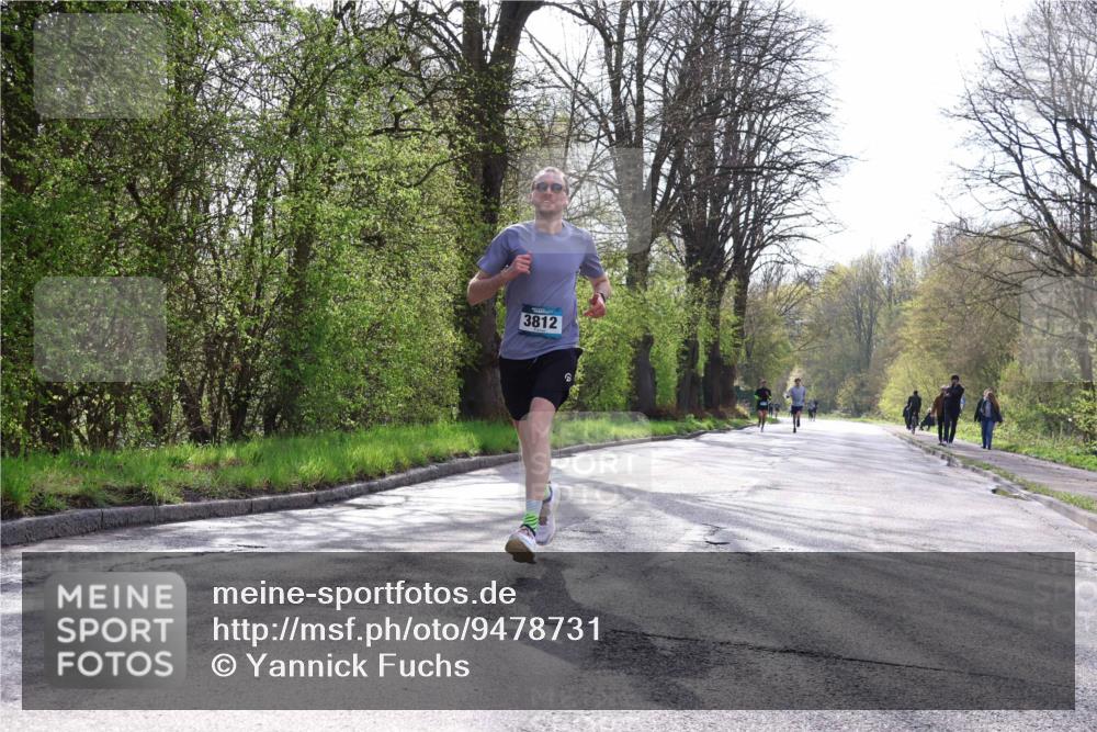 12.04.2026 - 45. Internationalen Wilhelmsburger Insellauf Yannick Fuchs http://msf.ph/oto/9478731 12.04.2026 10:16:18 Laufen 3812 meine-sportfotos.de