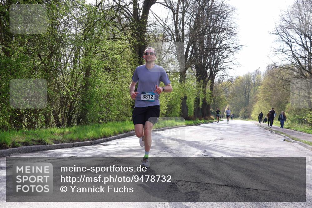 12.04.2026 - 45. Internationalen Wilhelmsburger Insellauf Yannick Fuchs http://msf.ph/oto/9478732 12.04.2026 10:16:18 Laufen 3812 meine-sportfotos.de