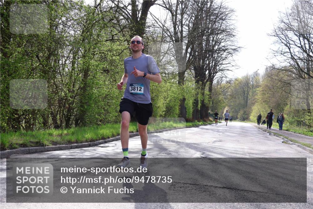 12.04.2026 - 45. Internationalen Wilhelmsburger Insellauf Yannick Fuchs http://msf.ph/oto/9478735 12.04.2026 10:16:18 Laufen 3812 meine-sportfotos.de