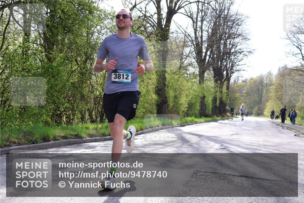 12.04.2026 - 45. Internationalen Wilhelmsburger Insellauf Yannick Fuchs http://msf.ph/oto/9478740 12.04.2026 10:16:19 Laufen 4, 3812 meine-sportfotos.de