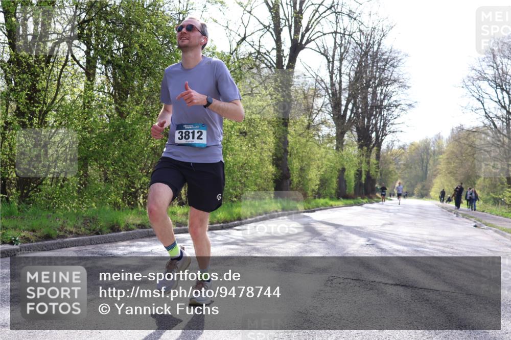 12.04.2026 - 45. Internationalen Wilhelmsburger Insellauf Yannick Fuchs http://msf.ph/oto/9478744 12.04.2026 10:16:19 Laufen 3812, 6 meine-sportfotos.de