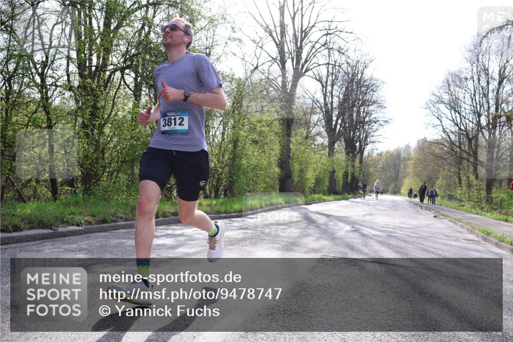 12.04.2026 - 45. Internationalen Wilhelmsburger Insellauf Yannick Fuchs http://msf.ph/oto/9478747 12.04.2026 10:16:19 Laufen 3812 meine-sportfotos.de