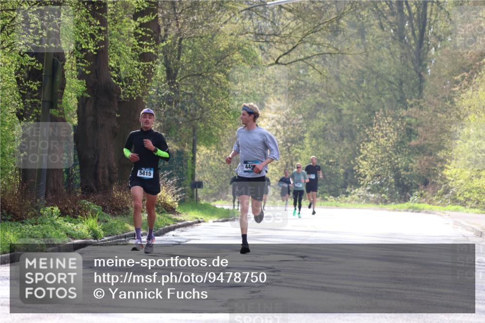 12.04.2026 - 45. Internationalen Wilhelmsburger Insellauf Yannick Fuchs http://msf.ph/oto/9478750 12.04.2026 10:16:21 Laufen 5415, 449 meine-sportfotos.de