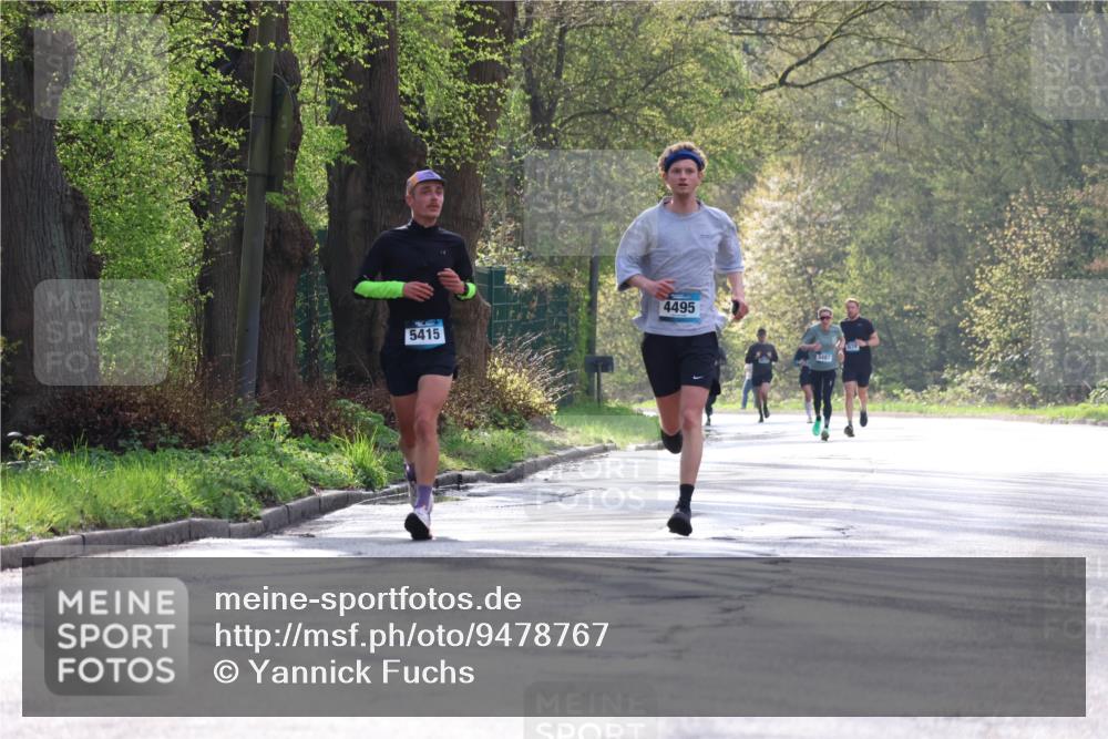 12.04.2026 - 45. Internationalen Wilhelmsburger Insellauf Yannick Fuchs http://msf.ph/oto/9478767 12.04.2026 10:16:22 Laufen 5415, 4495, 3487 meine-sportfotos.de