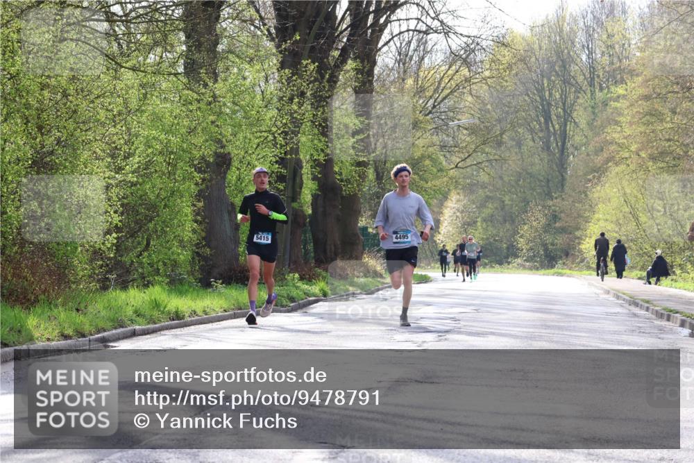 12.04.2026 - 45. Internationalen Wilhelmsburger Insellauf Yannick Fuchs http://msf.ph/oto/9478791 12.04.2026 10:16:24 Laufen 5415, 4495 meine-sportfotos.de