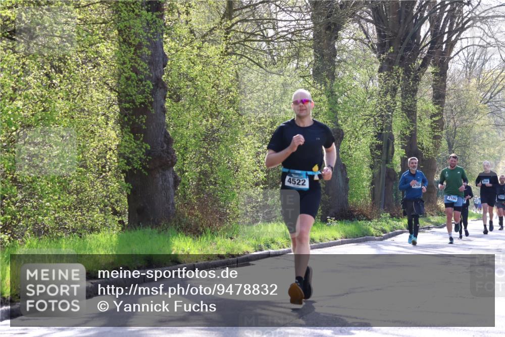 12.04.2026 - 45. Internationalen Wilhelmsburger Insellauf Yannick Fuchs http://msf.ph/oto/9478832 12.04.2026 10:29:33 Laufen  meine-sportfotos.de
