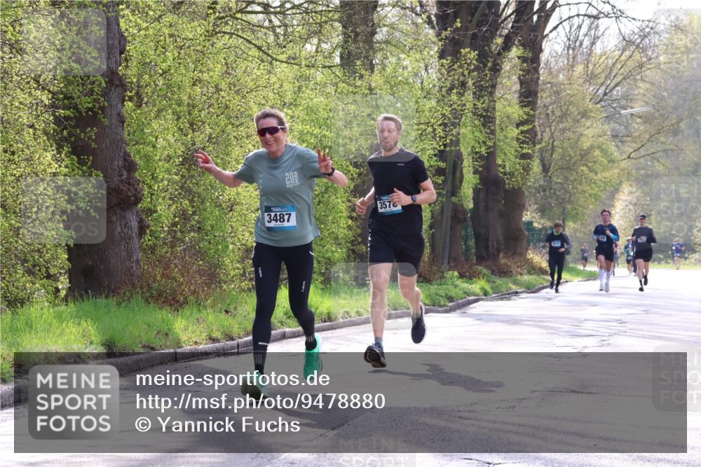 12.04.2026 - 45. Internationalen Wilhelmsburger Insellauf Yannick Fuchs http://msf.ph/oto/9478880 12.04.2026 10:16:44 Laufen 20, 2010, 3487, 357 meine-sportfotos.de