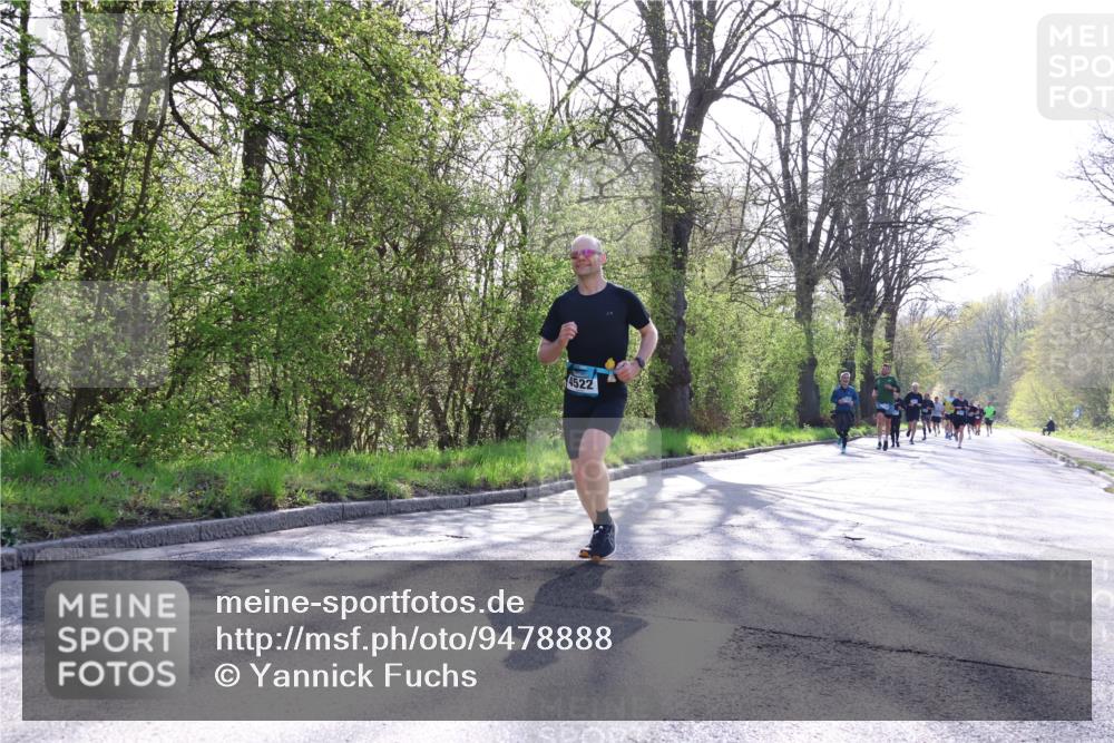 12.04.2026 - 45. Internationalen Wilhelmsburger Insellauf Yannick Fuchs http://msf.ph/oto/9478888 12.04.2026 10:29:35 Laufen  meine-sportfotos.de