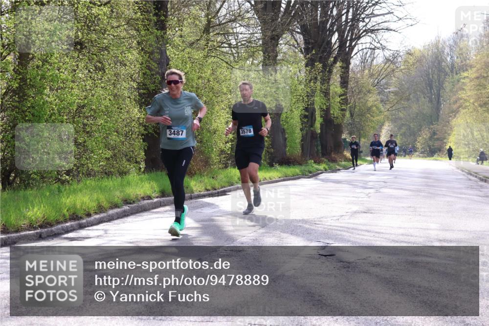 12.04.2026 - 45. Internationalen Wilhelmsburger Insellauf Yannick Fuchs http://msf.ph/oto/9478889 12.04.2026 10:16:45 Laufen 3487, 3578 meine-sportfotos.de