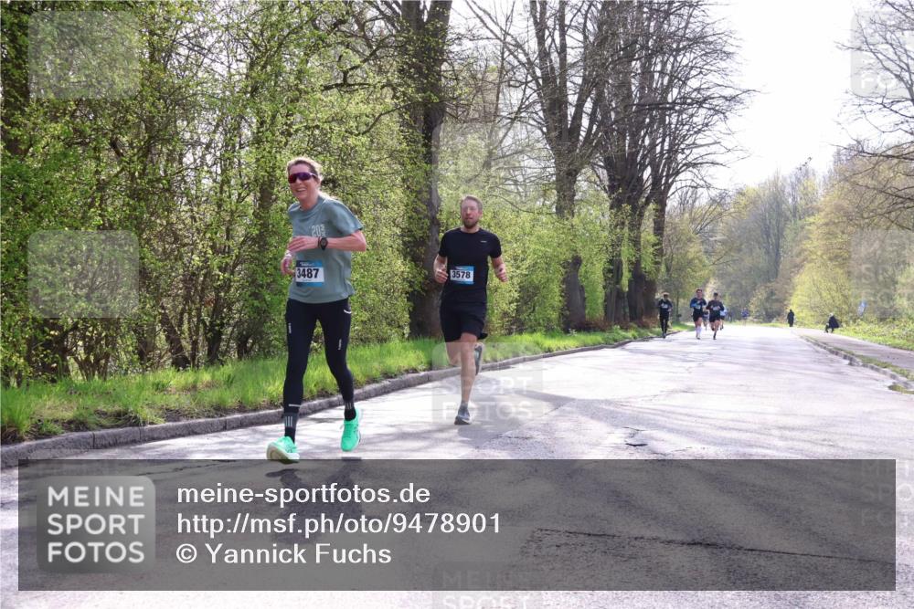 12.04.2026 - 45. Internationalen Wilhelmsburger Insellauf Yannick Fuchs http://msf.ph/oto/9478901 12.04.2026 10:16:45 Laufen 3487, 3578 meine-sportfotos.de