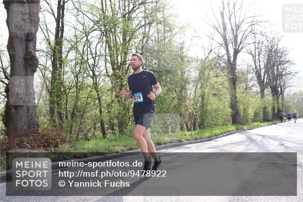 12.04.2026 - 45. Internationalen Wilhelmsburger Insellauf Yannick Fuchs http://msf.ph/oto/9478922 12.04.2026 10:16:48 Laufen 3578 meine-sportfotos.de