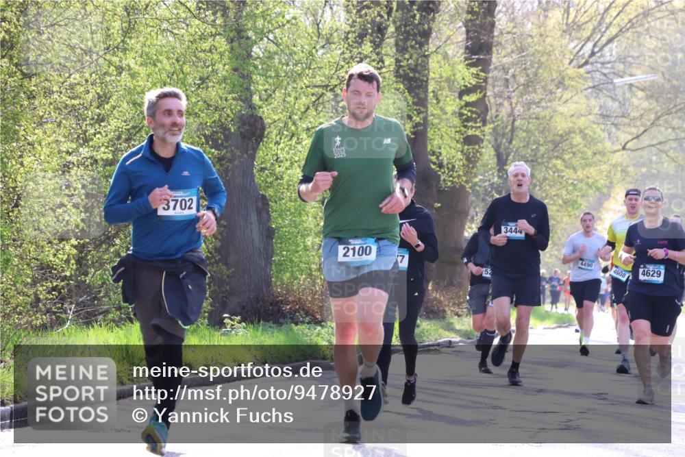 12.04.2026 - 45. Internationalen Wilhelmsburger Insellauf Yannick Fuchs http://msf.ph/oto/9478927 12.04.2026 10:29:37 Laufen  meine-sportfotos.de