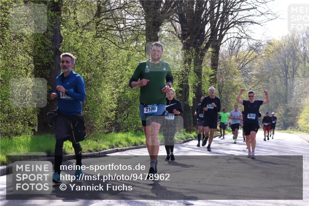 12.04.2026 - 45. Internationalen Wilhelmsburger Insellauf Yannick Fuchs http://msf.ph/oto/9478962 12.04.2026 10:29:39 Laufen  meine-sportfotos.de