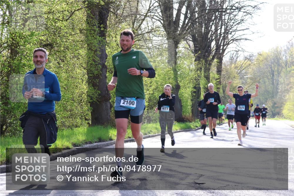12.04.2026 - 45. Internationalen Wilhelmsburger Insellauf Yannick Fuchs http://msf.ph/oto/9478977 12.04.2026 10:29:40 Laufen  meine-sportfotos.de
