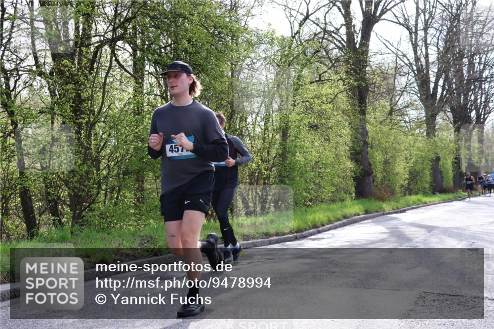 12.04.2026 - 45. Internationalen Wilhelmsburger Insellauf Yannick Fuchs http://msf.ph/oto/9478994 12.04.2026 10:16:58 Laufen 457 meine-sportfotos.de