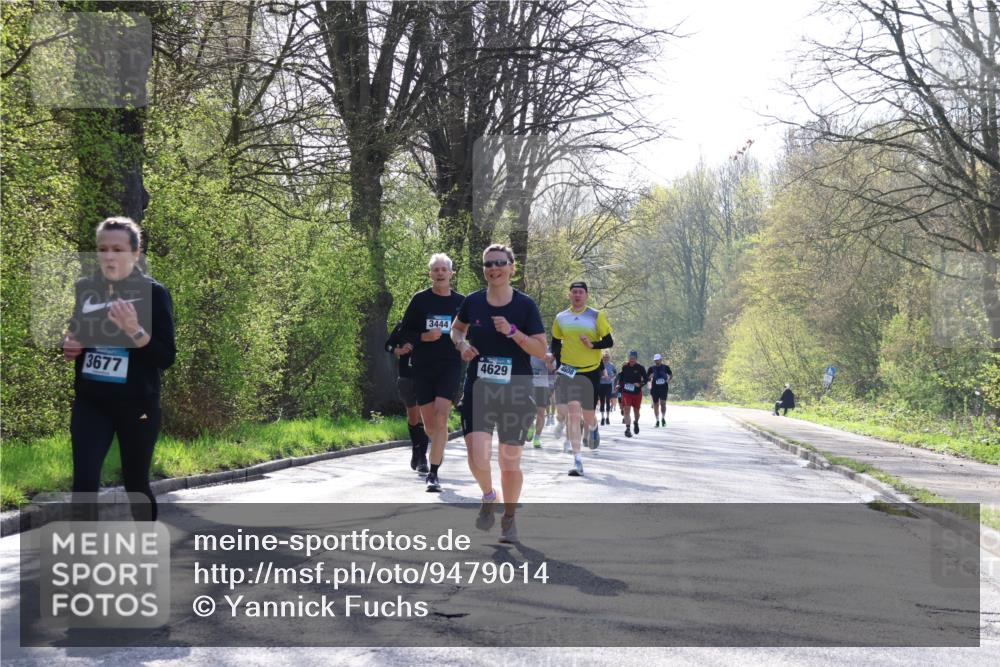 12.04.2026 - 45. Internationalen Wilhelmsburger Insellauf Yannick Fuchs http://msf.ph/oto/9479014 12.04.2026 10:29:42 Laufen  meine-sportfotos.de