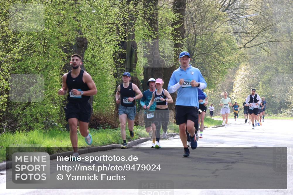 12.04.2026 - 45. Internationalen Wilhelmsburger Insellauf Yannick Fuchs http://msf.ph/oto/9479024 12.04.2026 10:17:02 Laufen 576, 4621, 570, 4225, 5503 meine-sportfotos.de