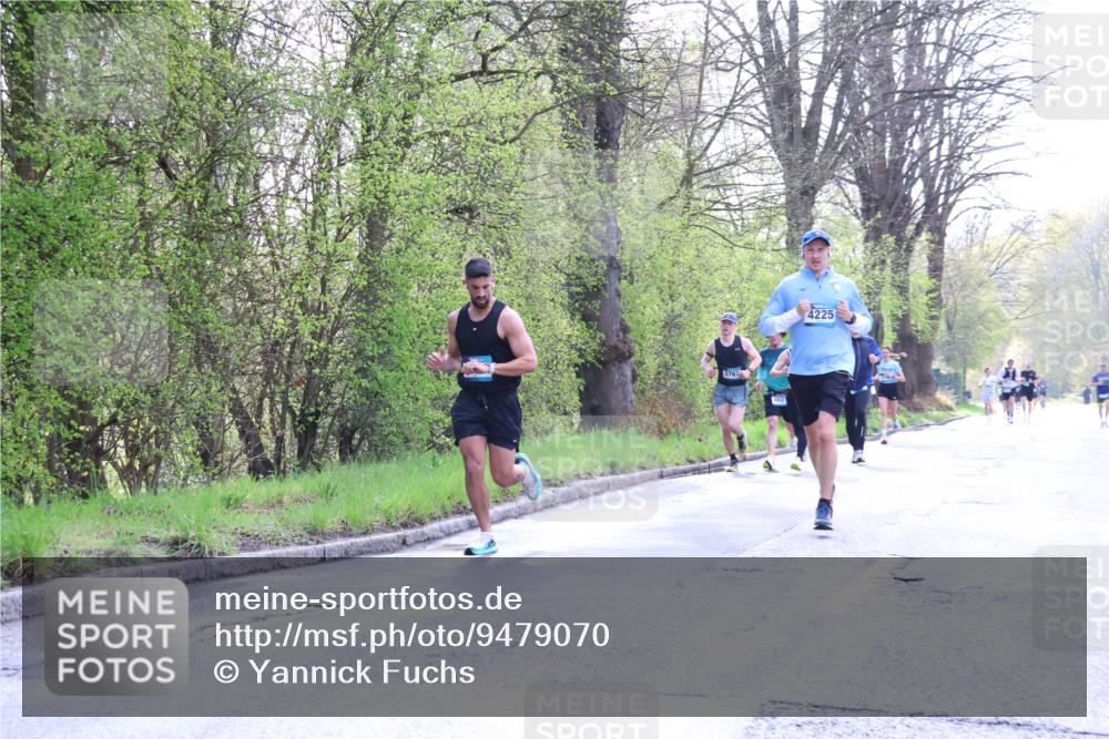 12.04.2026 - 45. Internationalen Wilhelmsburger Insellauf Yannick Fuchs http://msf.ph/oto/9479070 12.04.2026 10:17:06 Laufen 4225 meine-sportfotos.de