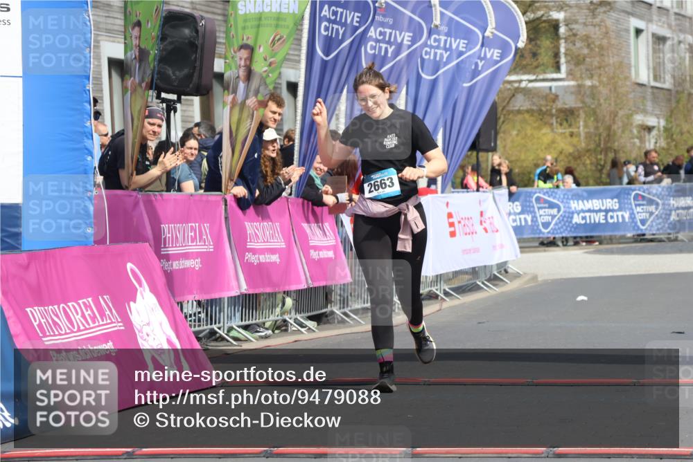 12.04.2026 - 45. Internationalen Wilhelmsburger Insellauf Strokosch-Dieckow http://msf.ph/oto/9479088 12.04.2026 11:44:46 Ziel 2663 meine-sportfotos.de