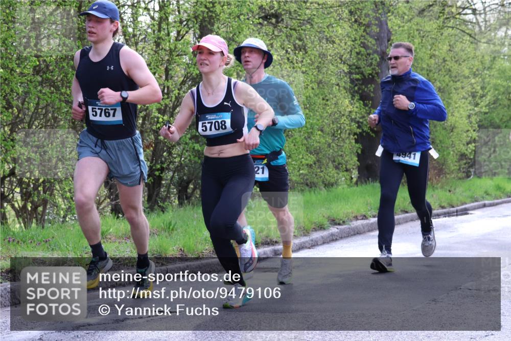 12.04.2026 - 45. Internationalen Wilhelmsburger Insellauf Yannick Fuchs http://msf.ph/oto/9479106 12.04.2026 10:17:10 Laufen 5767, 5708, 21, 4941 meine-sportfotos.de