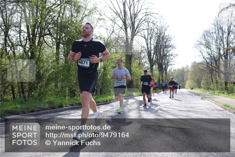 12.04.2026 - 45. Internationalen Wilhelmsburger Insellauf Yannick Fuchs http://msf.ph/oto/9479164 12.04.2026 10:29:49 Laufen  meine-sportfotos.de