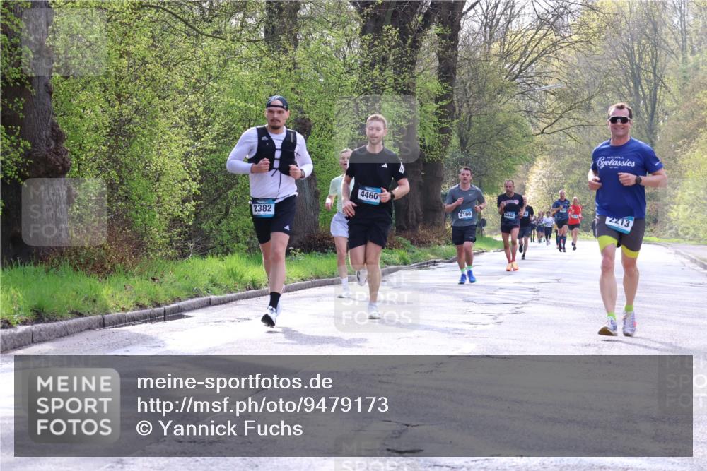12.04.2026 - 45. Internationalen Wilhelmsburger Insellauf Yannick Fuchs http://msf.ph/oto/9479173 12.04.2026 10:17:16 Laufen 2382, 4460, 2160, 5440, 2213 meine-sportfotos.de