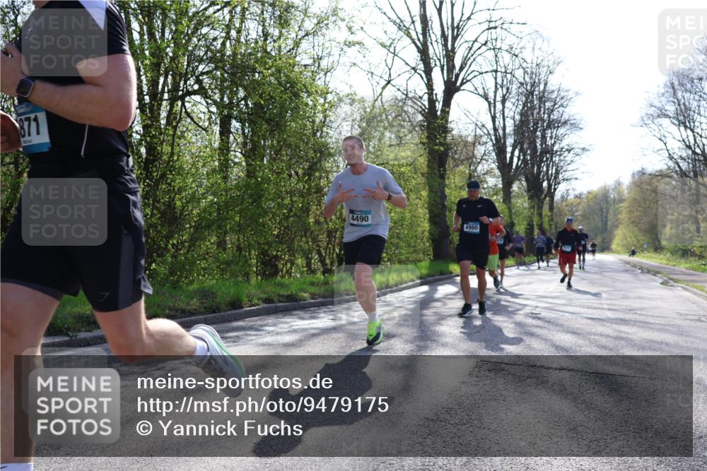 12.04.2026 - 45. Internationalen Wilhelmsburger Insellauf Yannick Fuchs http://msf.ph/oto/9479175 12.04.2026 10:29:50 Laufen  meine-sportfotos.de