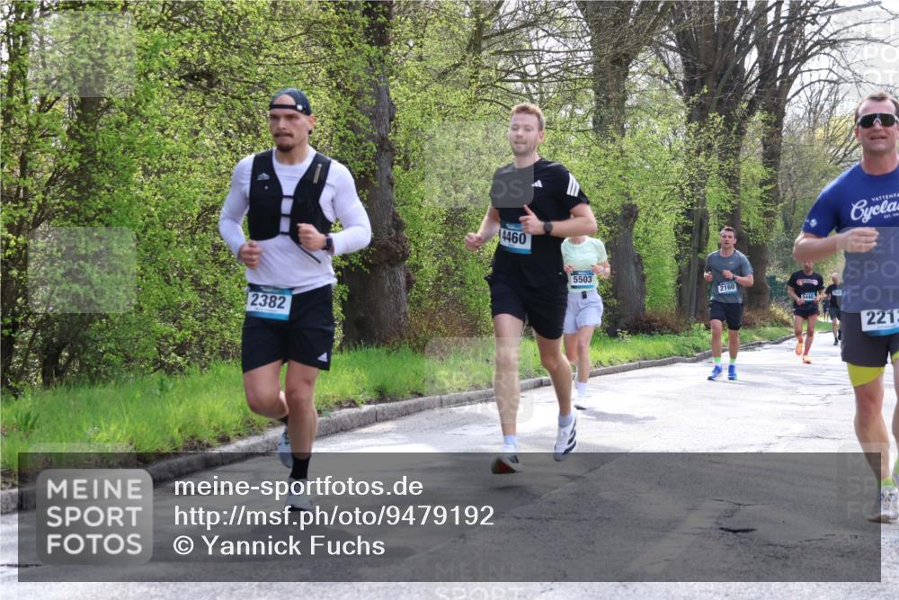 12.04.2026 - 45. Internationalen Wilhelmsburger Insellauf Yannick Fuchs http://msf.ph/oto/9479192 12.04.2026 10:17:18 Laufen 2382, 4460, 5503, 2160, 2215 meine-sportfotos.de