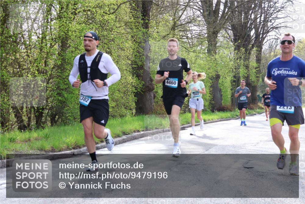 12.04.2026 - 45. Internationalen Wilhelmsburger Insellauf Yannick Fuchs http://msf.ph/oto/9479196 12.04.2026 10:17:18 Laufen 1382, 4460, 5503, 2160, 2213 meine-sportfotos.de