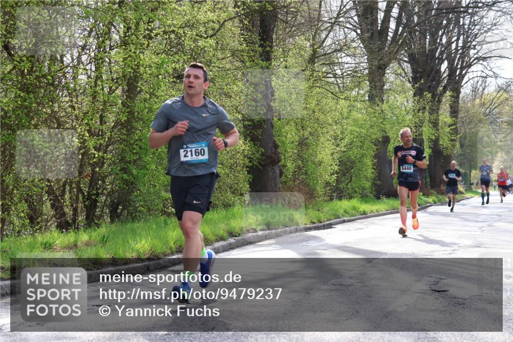 12.04.2026 - 45. Internationalen Wilhelmsburger Insellauf Yannick Fuchs http://msf.ph/oto/9479237 12.04.2026 10:17:23 Laufen 2160, 5440, 2659 meine-sportfotos.de