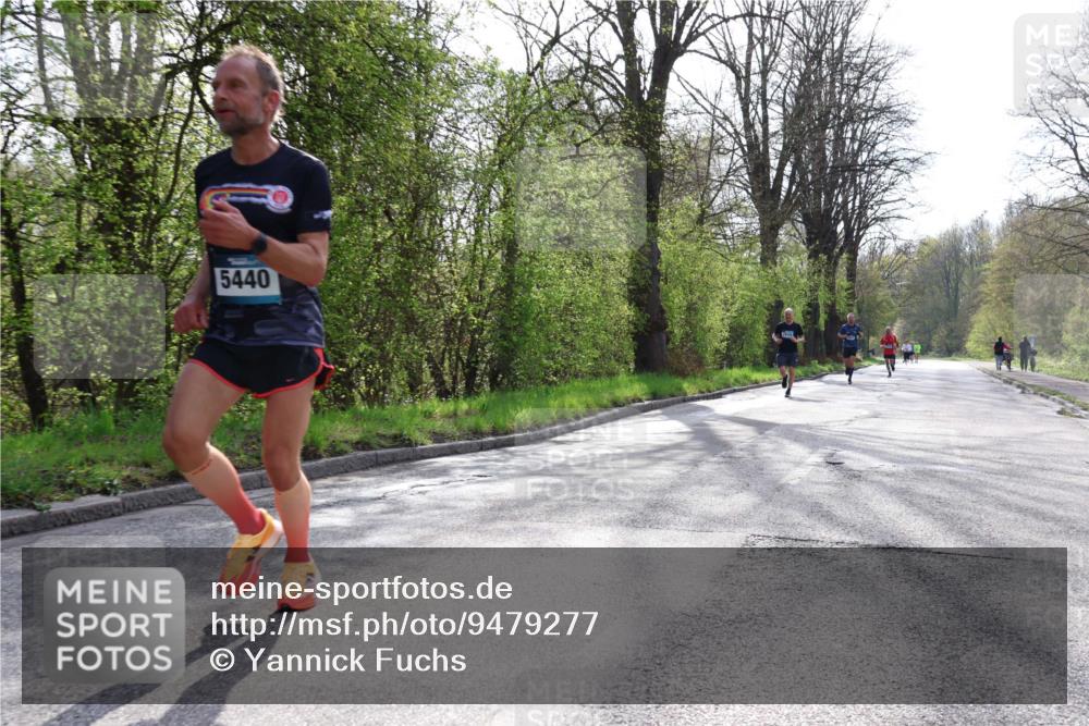 12.04.2026 - 45. Internationalen Wilhelmsburger Insellauf Yannick Fuchs http://msf.ph/oto/9479277 12.04.2026 10:17:27 Laufen 5440 meine-sportfotos.de