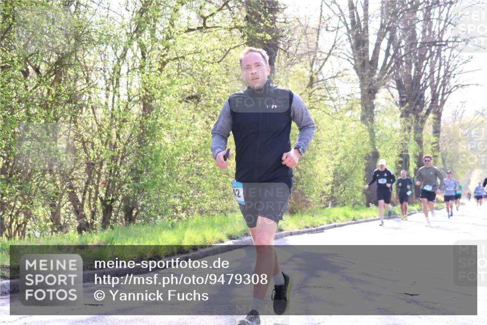 12.04.2026 - 45. Internationalen Wilhelmsburger Insellauf Yannick Fuchs http://msf.ph/oto/9479308 12.04.2026 10:29:58 Laufen  meine-sportfotos.de