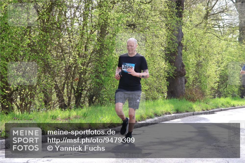 12.04.2026 - 45. Internationalen Wilhelmsburger Insellauf Yannick Fuchs http://msf.ph/oto/9479309 12.04.2026 10:17:30 Laufen 2650 meine-sportfotos.de