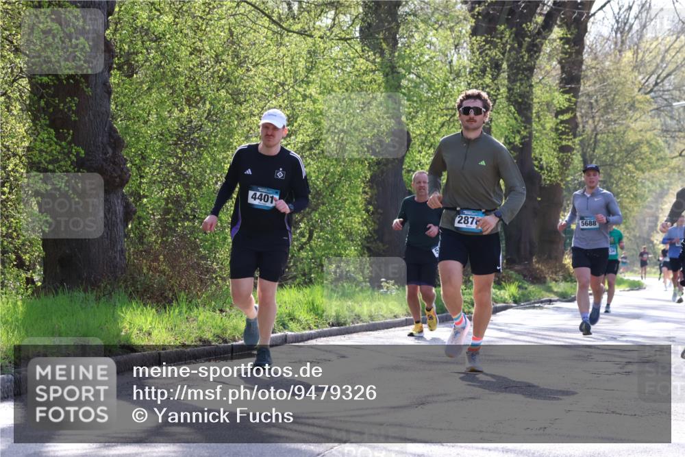 12.04.2026 - 45. Internationalen Wilhelmsburger Insellauf Yannick Fuchs http://msf.ph/oto/9479326 12.04.2026 10:30:00 Laufen  meine-sportfotos.de