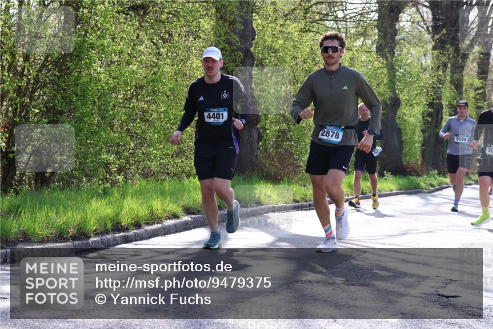 12.04.2026 - 45. Internationalen Wilhelmsburger Insellauf Yannick Fuchs http://msf.ph/oto/9479375 12.04.2026 10:30:02 Laufen  meine-sportfotos.de