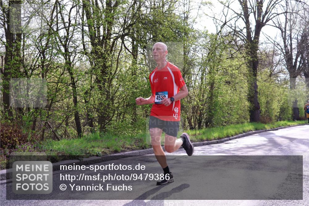 12.04.2026 - 45. Internationalen Wilhelmsburger Insellauf Yannick Fuchs http://msf.ph/oto/9479386 12.04.2026 10:17:38 Laufen 4529 meine-sportfotos.de