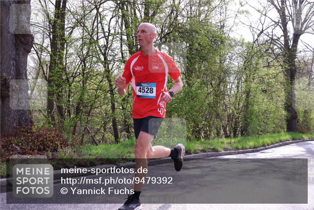 12.04.2026 - 45. Internationalen Wilhelmsburger Insellauf Yannick Fuchs http://msf.ph/oto/9479392 12.04.2026 10:17:38 Laufen 4528 meine-sportfotos.de